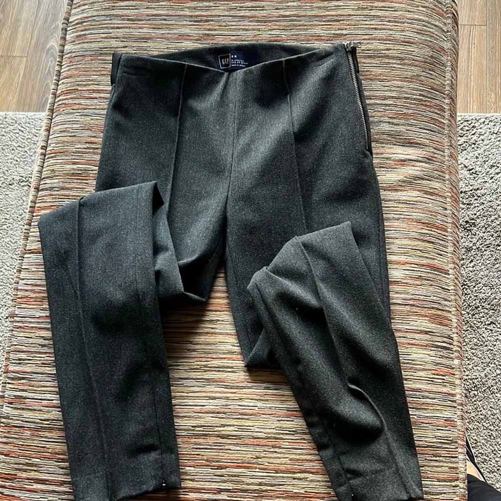 Gap dress pants size 0